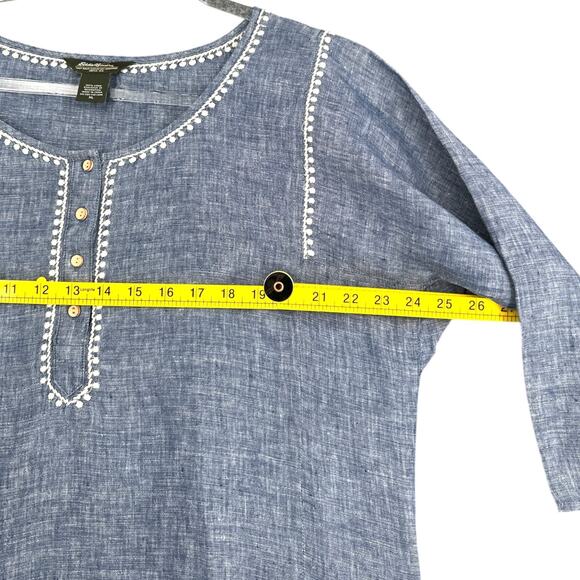 Eddie Bauer Blue 3/4 Sleeve Embroidery Trim Buttoned Placket Tunic‎ Size XL - Picture 5 of 6